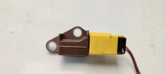 Audi A4 S4 B8 8K Airbag deployment crash/impact sensor 8K0959651