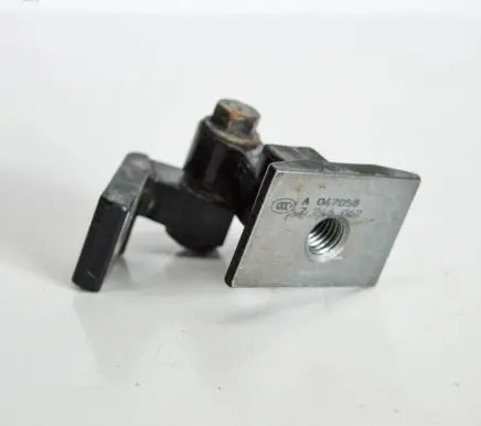 BMW 3 F30 F35 F31 Rear door upper hinge 7246062