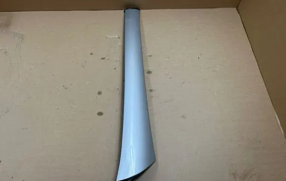Mercedes-Benz 300 SL-24 Windshield trim 