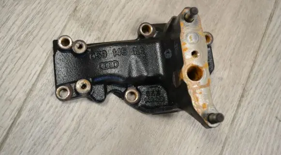 Audi A6 S6 C7 4G Engine mounting bracket 059145195