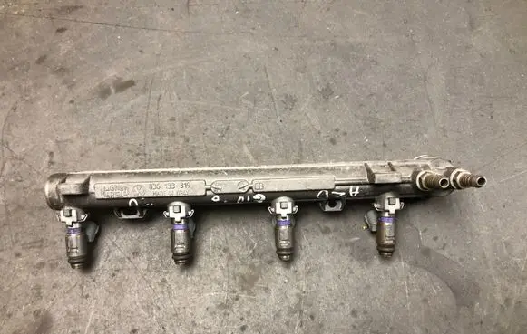 Seat Leon (1M) Fuel main line pipe 036133319