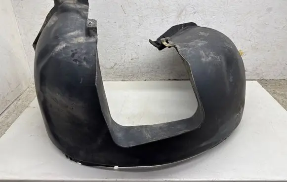 Volvo XC70 Front wheel arch liner splash guards 30678551