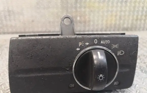 Light switch