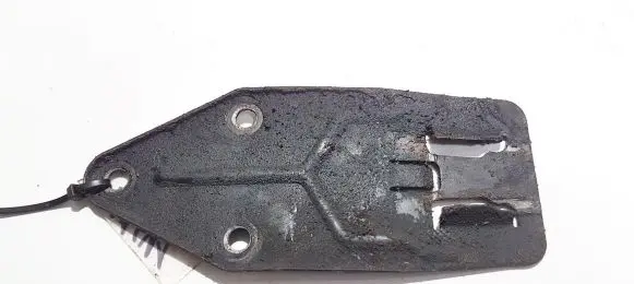 Chrysler Voyager Engine mounting bracket