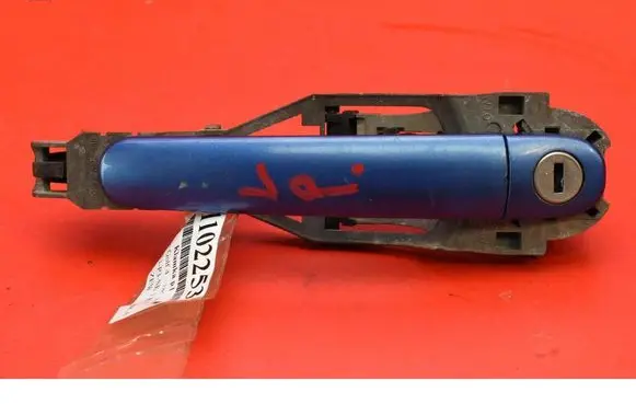 Volkswagen Golf IV Front door exterior handle