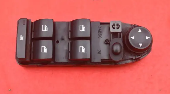 BMW 5 E60 E61 Electric window control switch 9122110