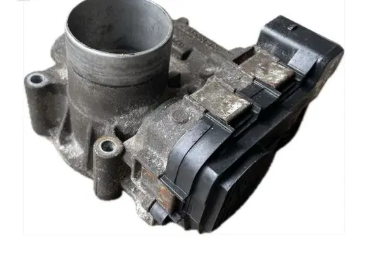 Volkswagen Golf V Throttle valve 03C133062