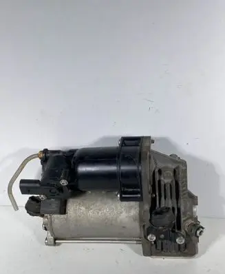 Mercedes-Benz E W211 Air suspension compressor/pump 