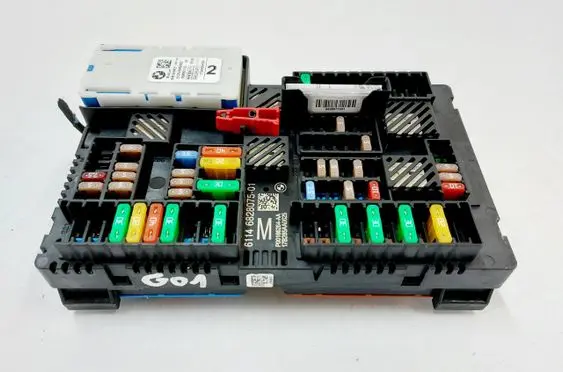 BMW X3 G01 Fuse box set 6828075