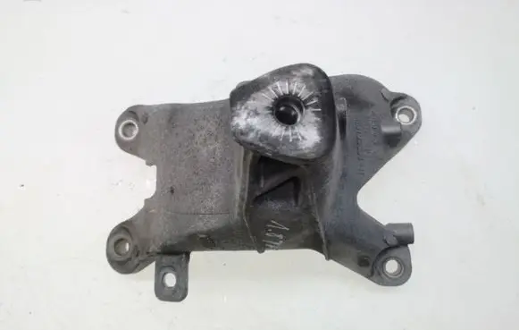 Audi A4 S4 B8 8K Engine mounting bracket 8K0199308BT