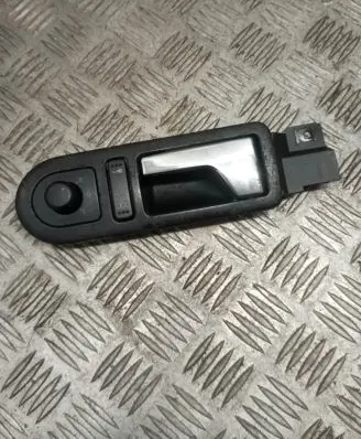 Front door interior handle