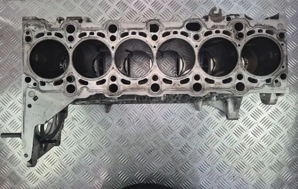 BMW X5 E70 Engine block 7792821 7784336 08041401011