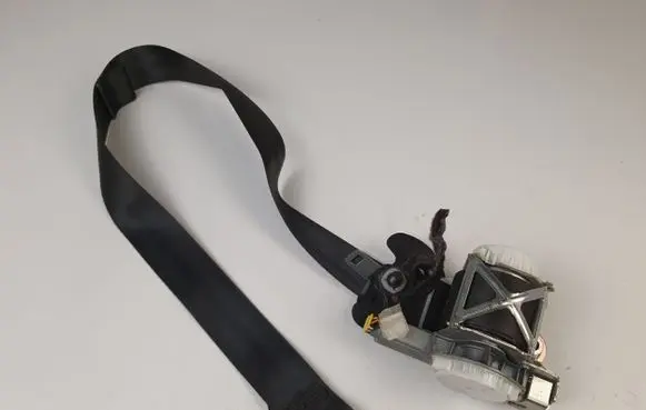 Citroen DS3 Front seatbelt 98030372XX 34157698A