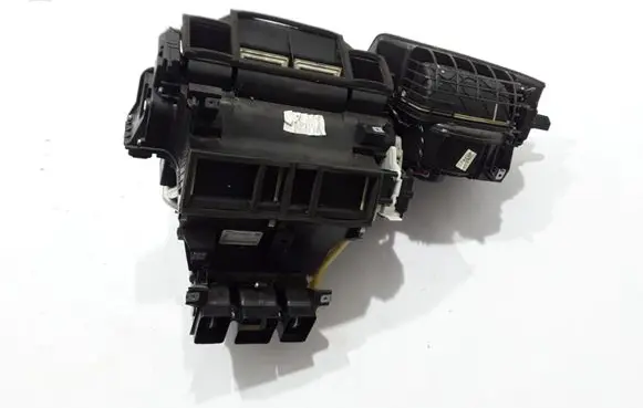 Interior heater climate box assembly