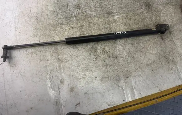 Mitsubishi Grandis Tailgate/trunk strut/damper