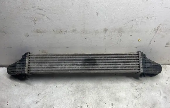 Mercedes-Benz E W211 Intercooler radiator A6356 A2115001102