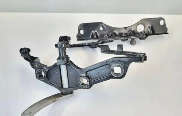 Mercedes-Benz S W221 Engine bonnet/hood hinges A2218800328