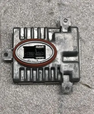 BMW 7 F01 F02 F03 F04 Headlight ballast module Xenon 7237647 W003T20071