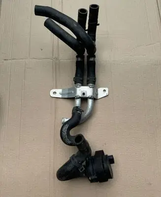 Mercedes-Benz Vito Viano W447 Electric auxiliary coolant/water pump 4478323100