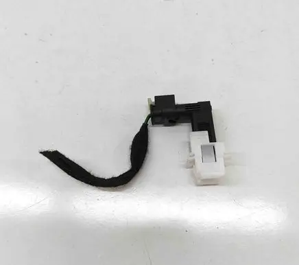 Mercedes-Benz CLA C118 X118 Brake pedal sensor switch A0005452812