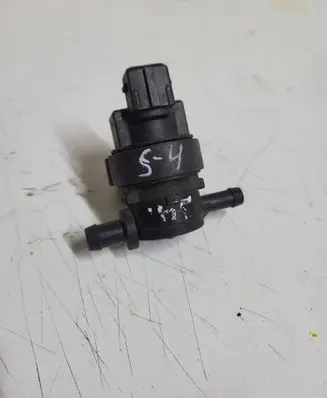Mercedes-Benz E W210 Turbo solenoid valve 0004701593