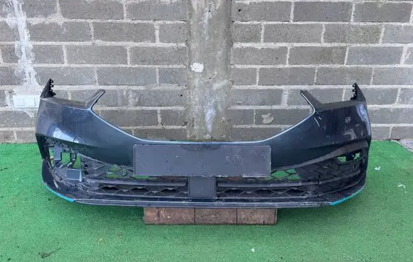 Seat Leon IV Front bumper 