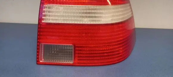 Volkswagen Golf IV Rear/tail lights 1J6945257