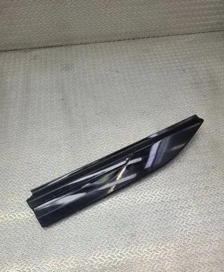 Land Rover Range Rover Velar Fender trim (molding) J8A2280B10CE