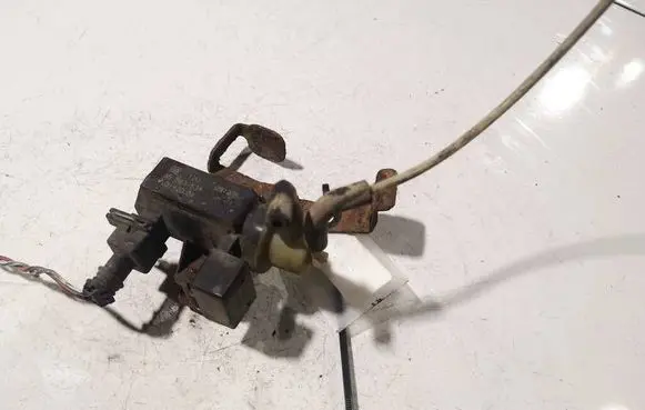 Opel Astra H Turbo solenoid valve 55563534