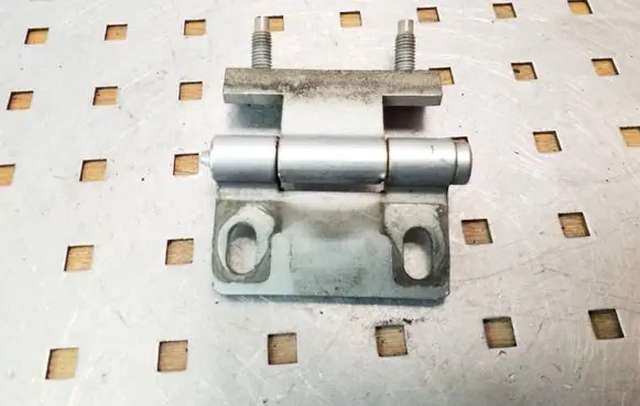 Citroen Berlingo Tailgate/trunk/boot hinge