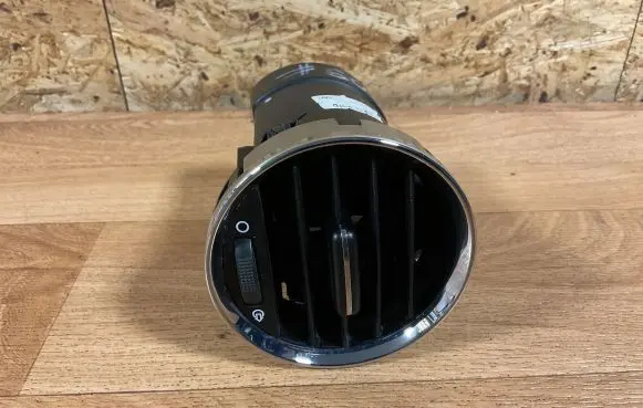 Peugeot 308 Dash center air vent grill 9658515377 1005163