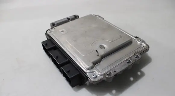 Volvo V50 Engine control unit/module ECU