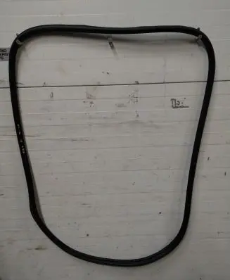 Citroen DS3 Trunk rubber seal (body) 