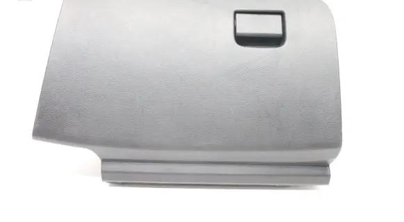 Nissan Qashqai Glove box