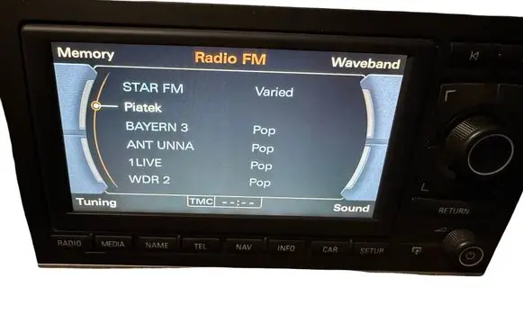 Seat Exeo (3R) Radio/CD/DVD/GPS head unit 3R0035192