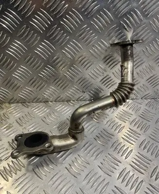 Toyota Avensis T270 EGR valve line/pipe/hose 256120R031