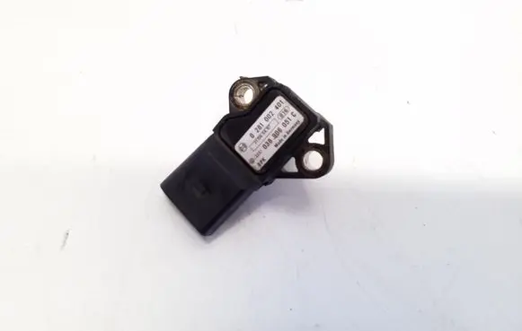 Volkswagen Touareg I Air pressure sensor 038906051C 0281002401