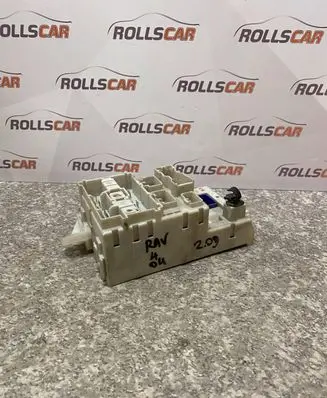 Toyota RAV 4 (XA20) Fuse box set PPT25P5 3A090393