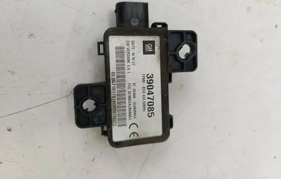Opel Insignia A Tire pressure control unit 39047085