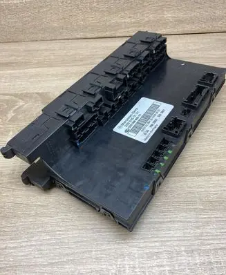 Mercedes-Benz CLK A209 C209 Fuse module 2095450101 5DK008486