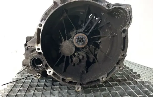 Ford Fiesta Manual 5 speed gearbox 8A6R7002CA