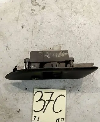 Nissan Almera N16 Electric window control switch 254010N400