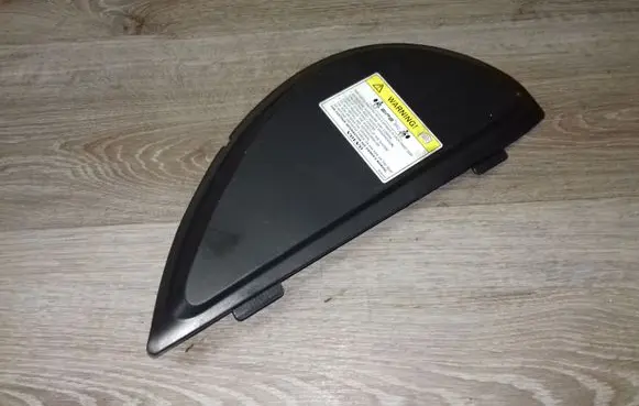 Dashboard side end trim