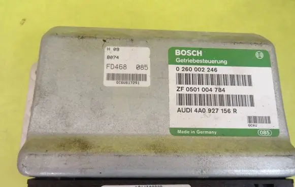 Audi A6 S6 C4 4A Gearbox control unit/module 0260002246