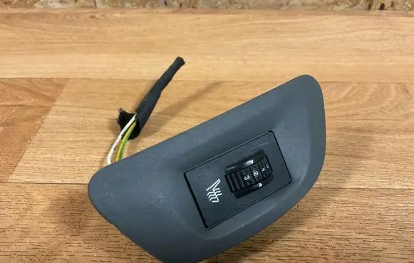 Peugeot 407 Seat heating switch 5174518