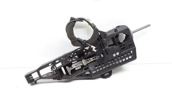 Renault Captur Rear door exterior handle/bracket 242889