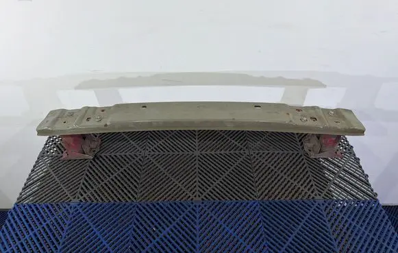 Toyota Prius (XW30) Rear bumper cross member 