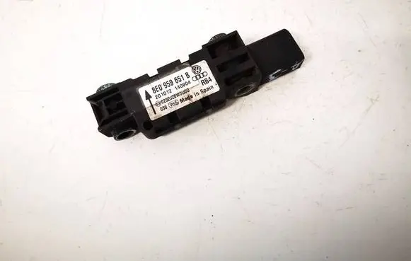 Audi A3 S3 8P Airbag deployment crash/impact sensor 8E0959651B