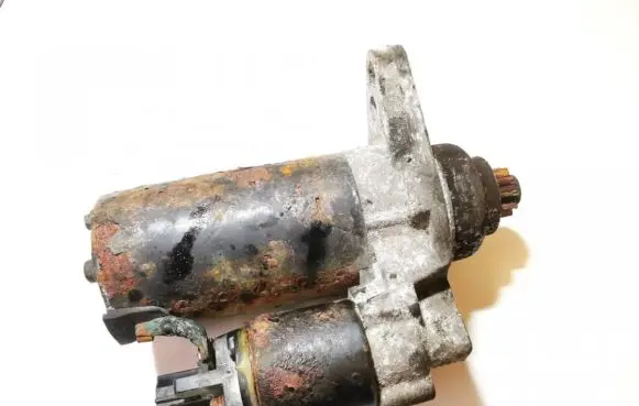 Volkswagen Touran I Starter motor