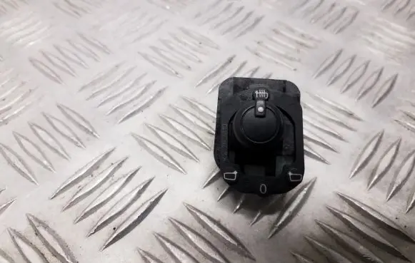 Audi A3 S3 8V Wing mirror switch 8V0959565A